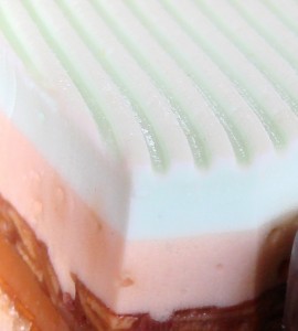 1 Picture 1 Word Cake Angle